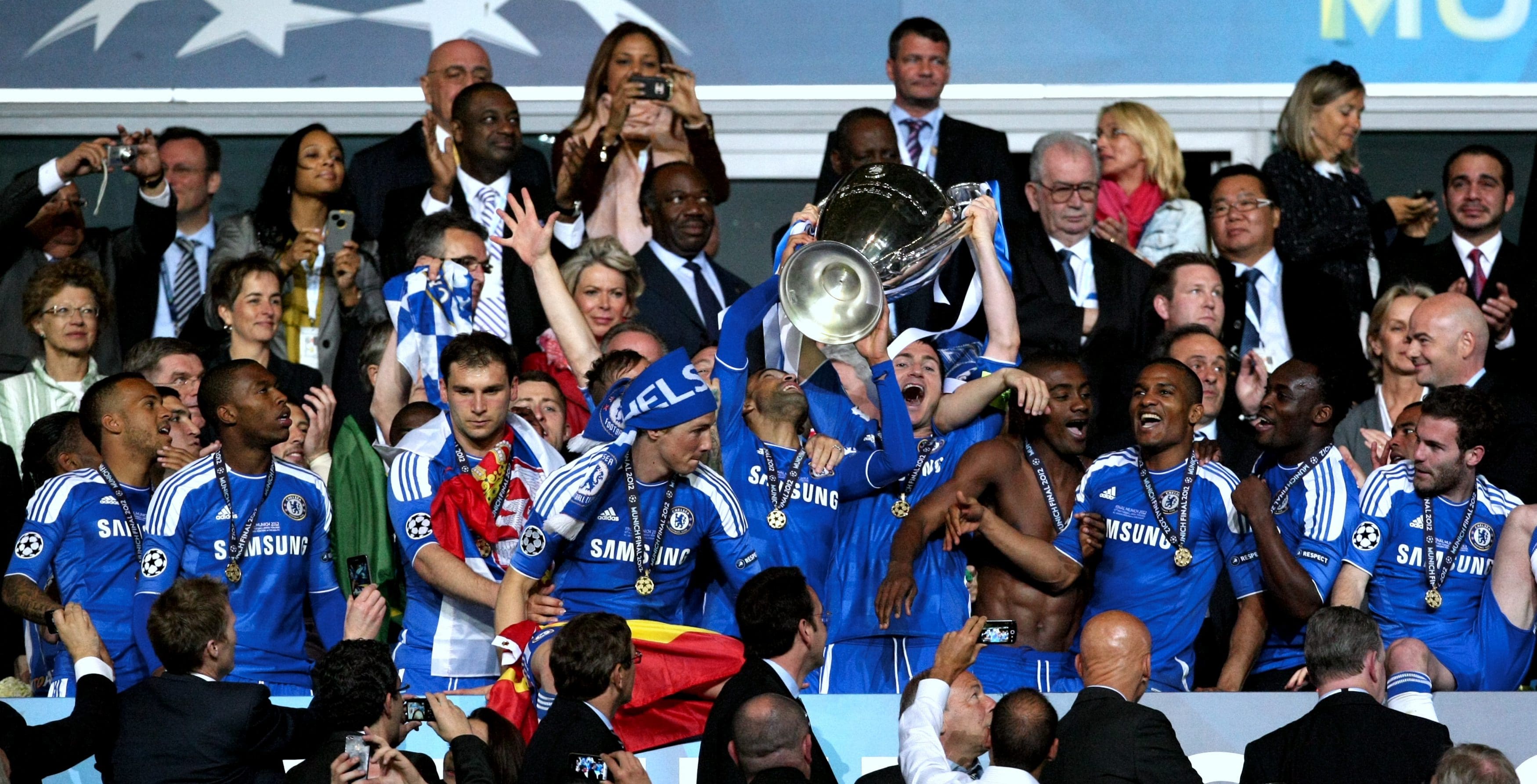 Top 10 Greatest Chelsea Players of All Time