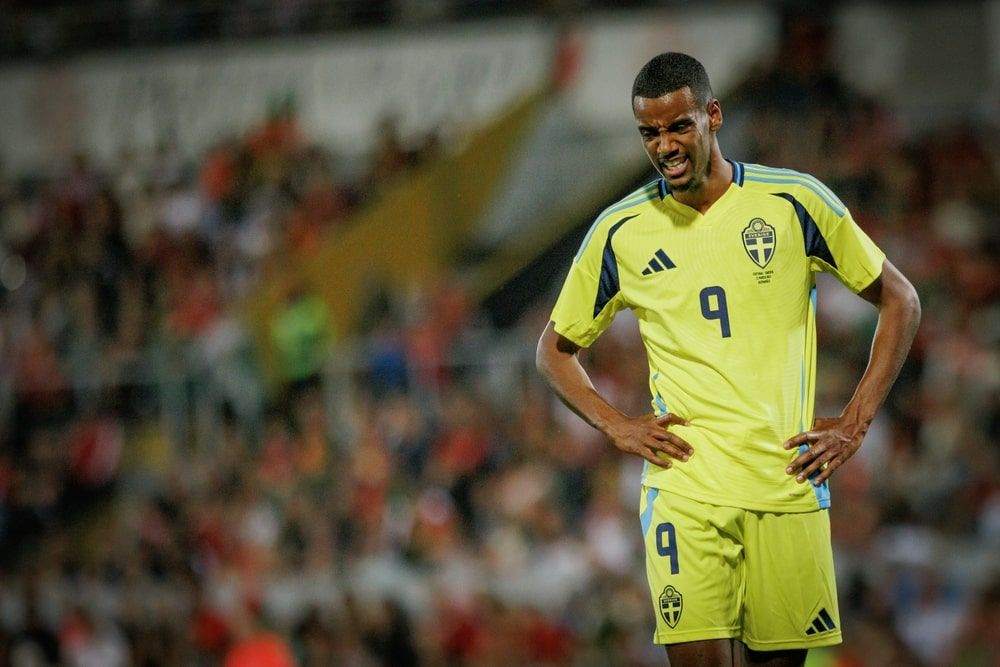 Alexander Isak Makes His Liverpool Bow: Lukewarm Start or Promising Signs?